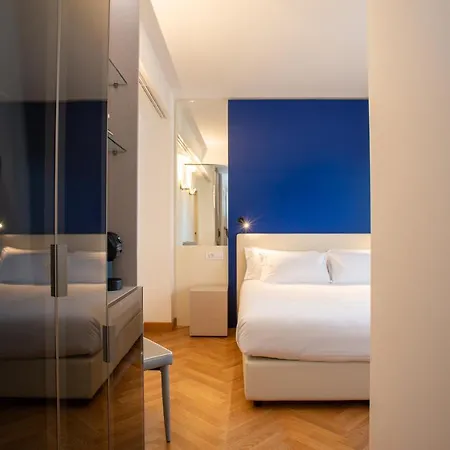 C20 Guest house *