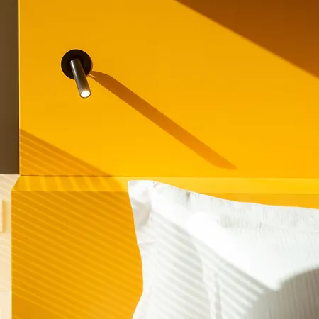 C20 بيت ضيافة 4*