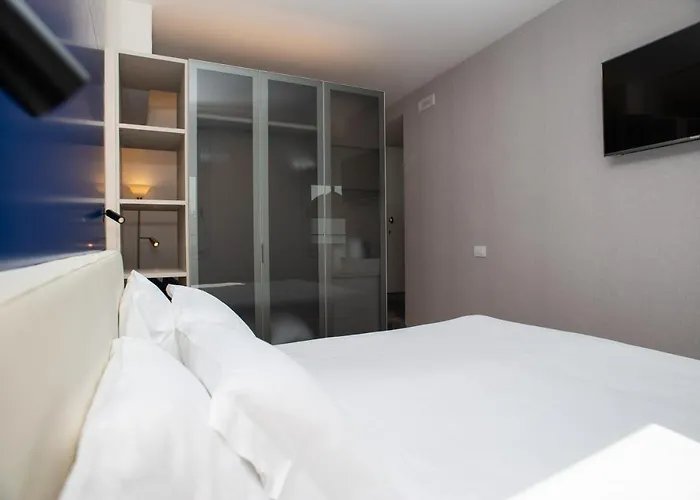 C20 Πανσιόν 4*